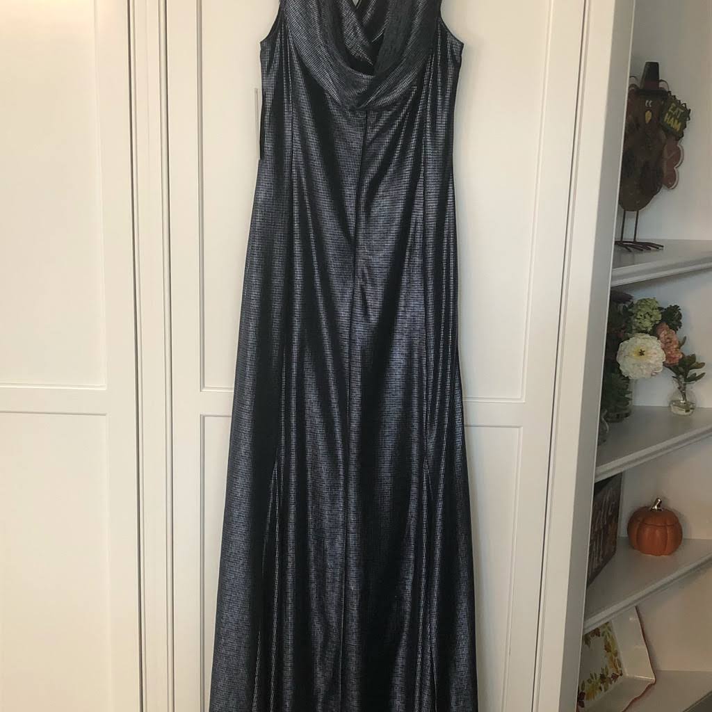 Tahari ASL Long Cap-Sleeve Metallic Knit Gown - 8