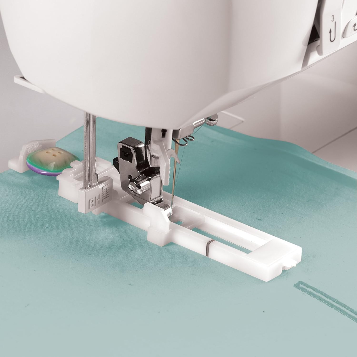 SINGER Factory Serviced 7258 Stylist 100-Stitch Computerized Free-Arm Sewing Machine with Instructional DVD and More