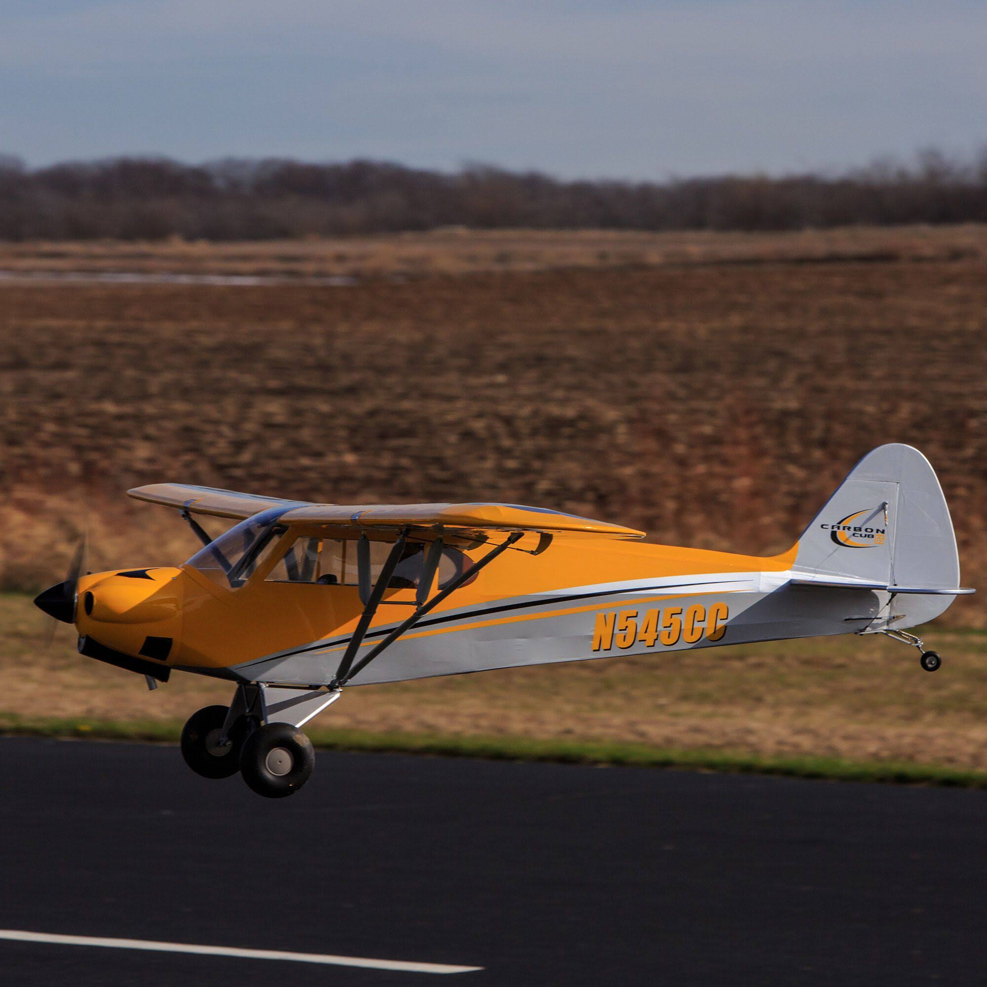 Hangar 9 HAN5065 Carbon Cub 15cc ARF