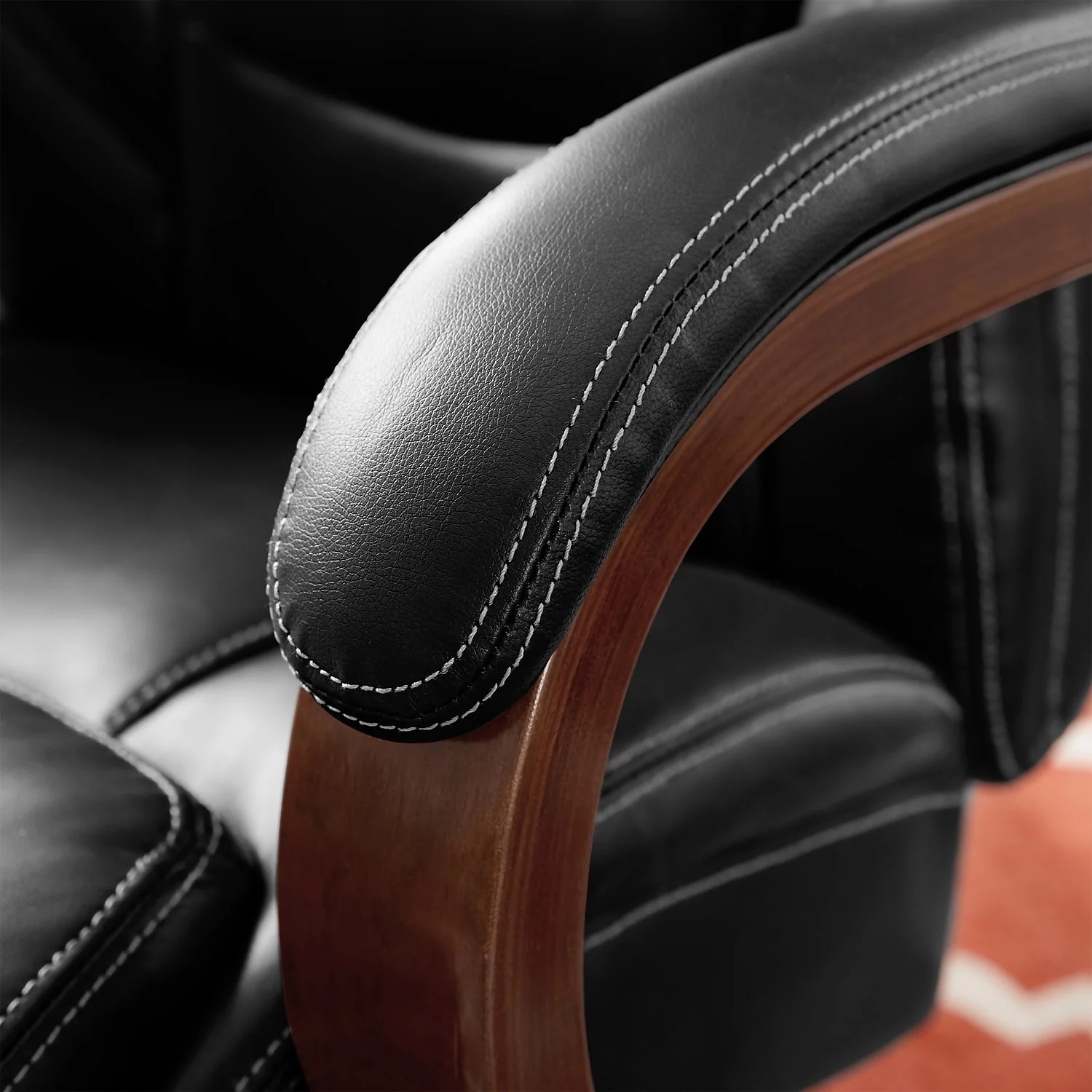 La-Z-Boy Delano Ergonomic Faux Leather Swivel Executive Chair Black (45833A)