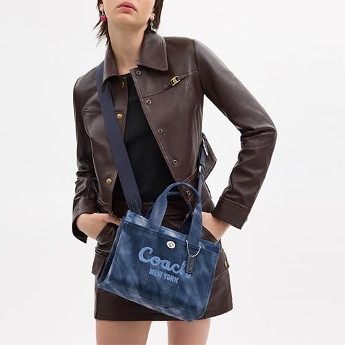 Coach Womens Cargo Tote 26