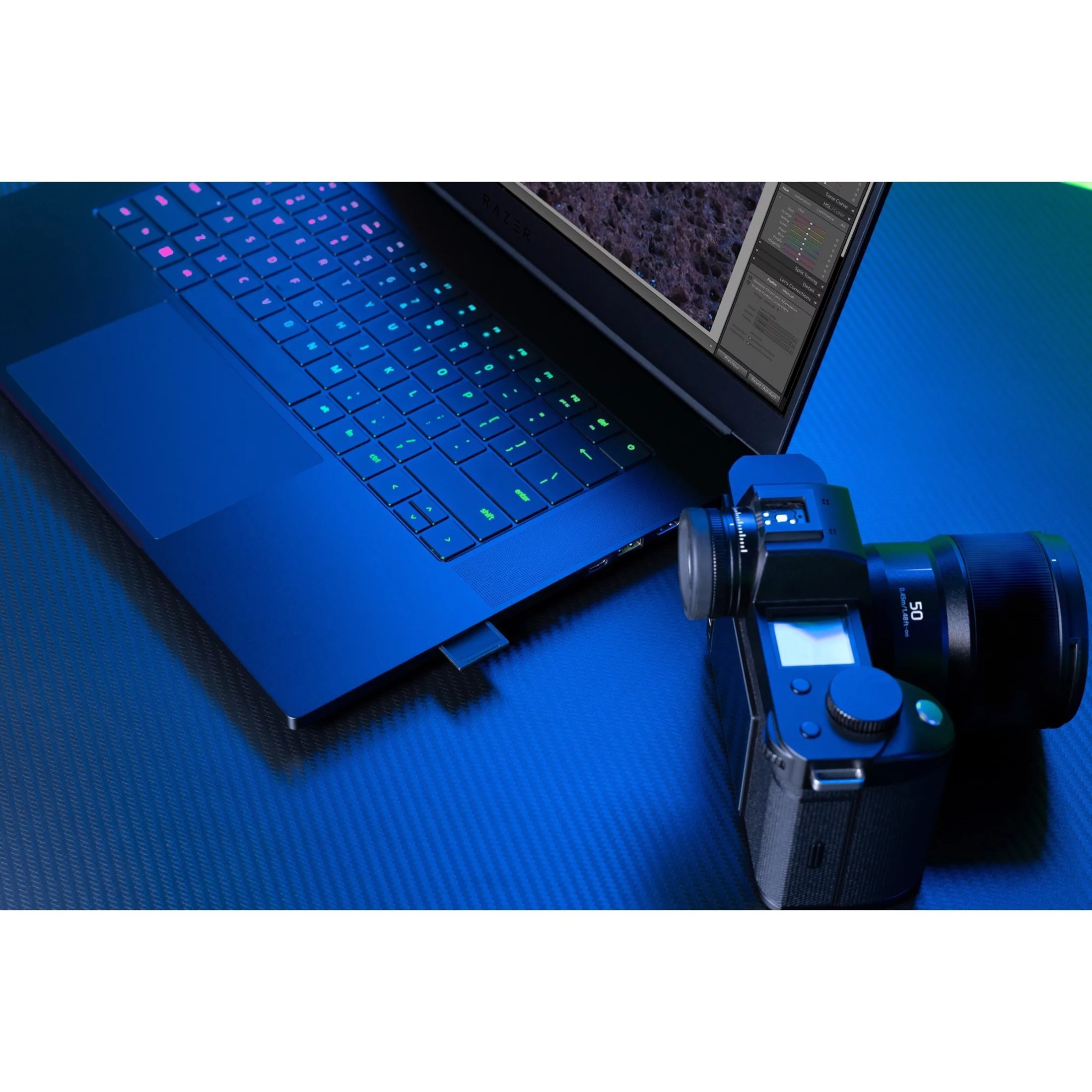 Razer Blade 15 Advanced Edition 15.6" 4K UHD Gaming Laptop, Intel Core i9 i9-12900H, NVIDIA GeForce RTX 3080 Ti 16 GB, 1TB SSD, Windows 11 Home
