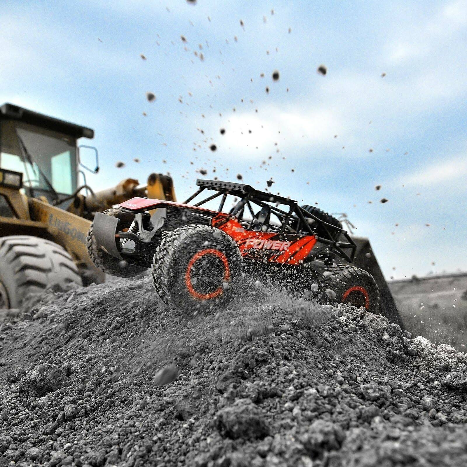 BEZGAR Remote Control Car, 1:14 Aluminium Alloy Off Road Large Size Kids High Speed Fast Racing Monster Vehicle Hobby Truck Elec