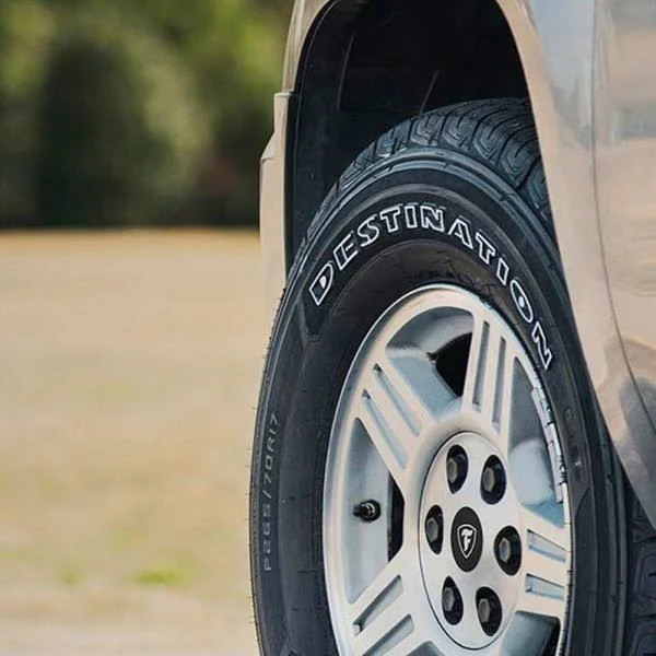 Firestone P255/60R19 Destination LE2 All Season Tire