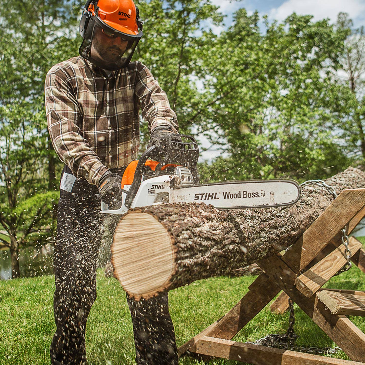 Stihl MS 251 Wood Boss Chainsaw w/ 18x22 Bar