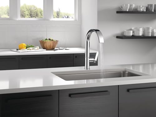 Delta Faucet Keele Chrome Kitchen Faucet with Pull Down Sprayer