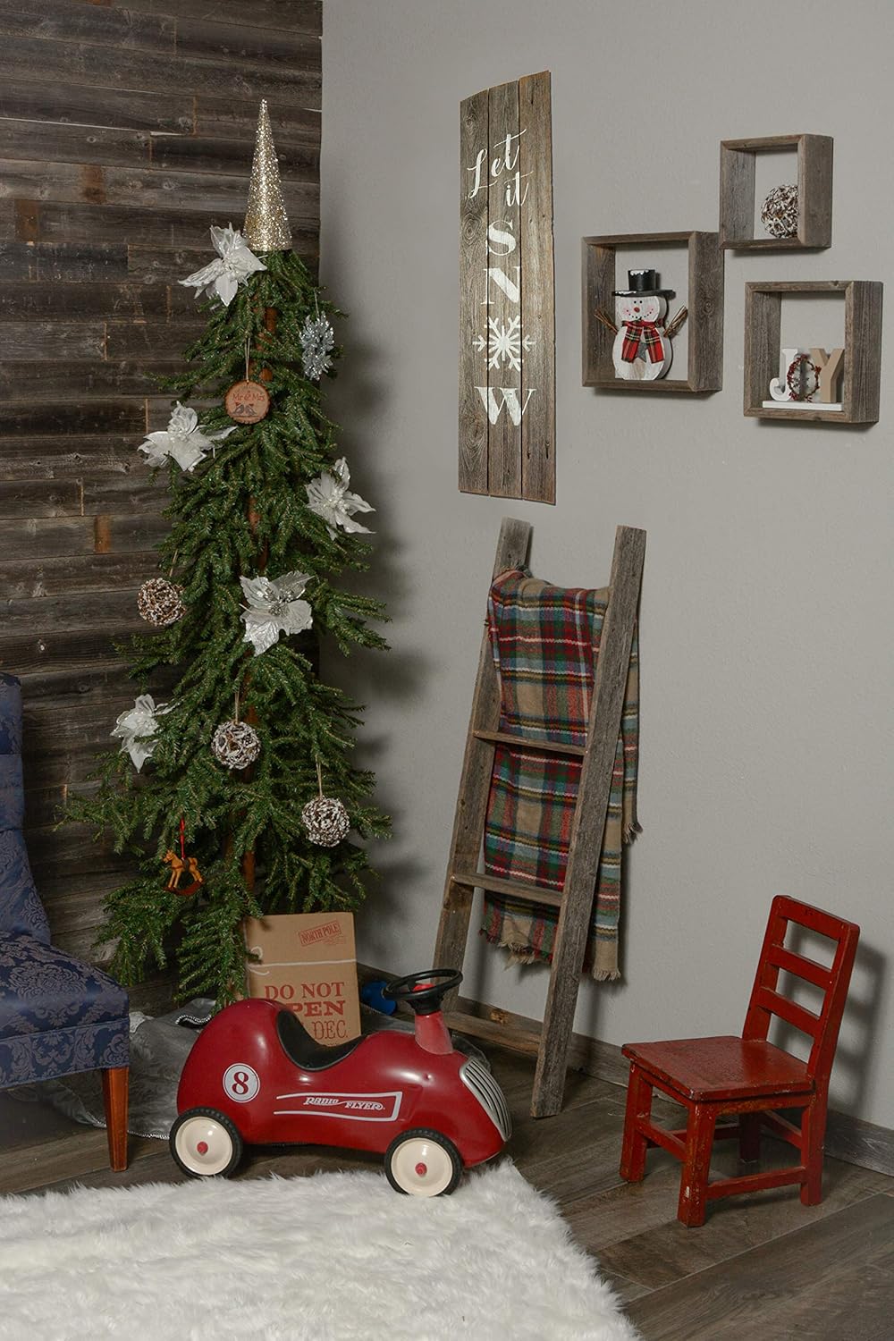 Real Wood - Reclaimed barn Wood Wall Paneling. Planks for Accent Walls- Easy Nail Up Application (46 Square feet)