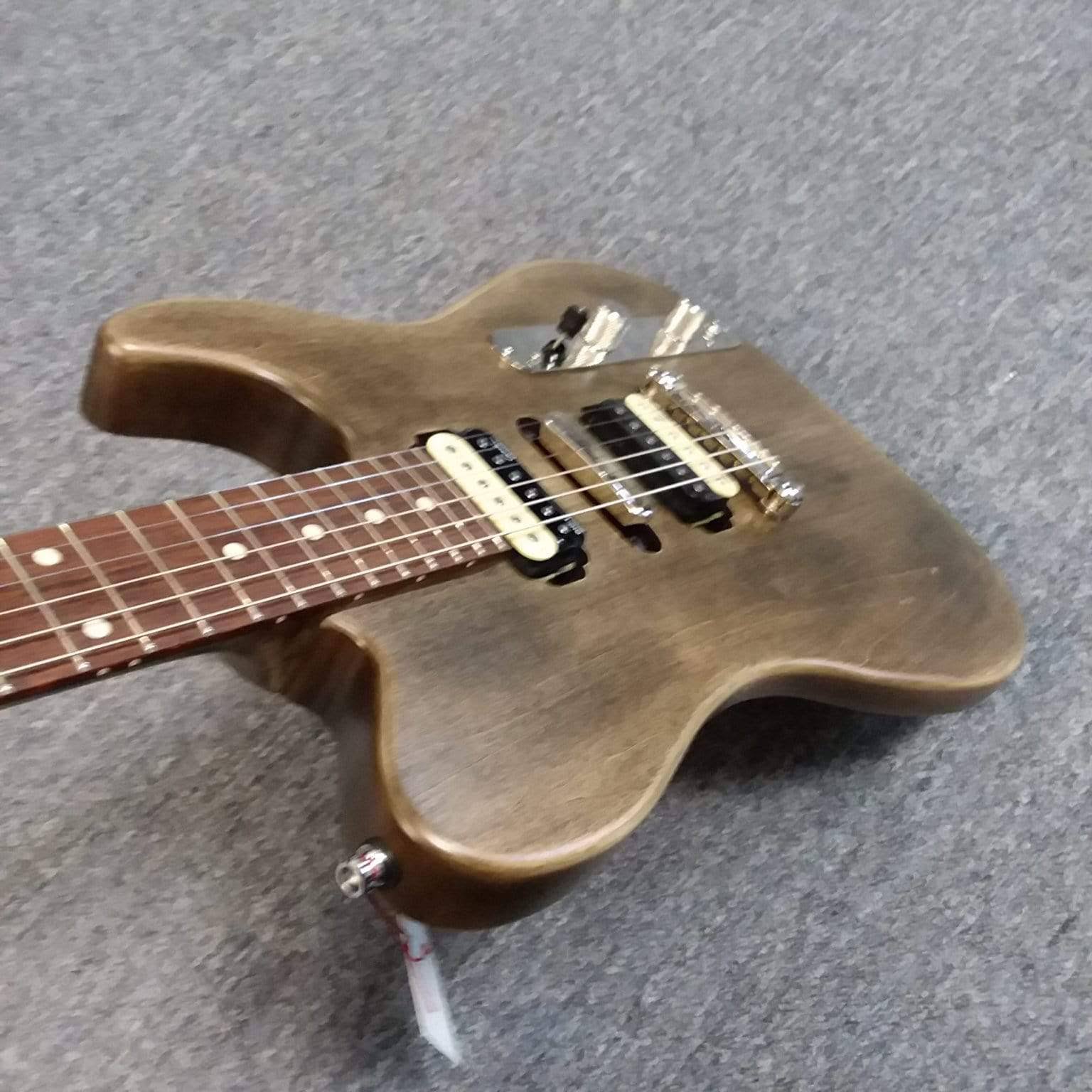 Godin Radium Carbon Black RN