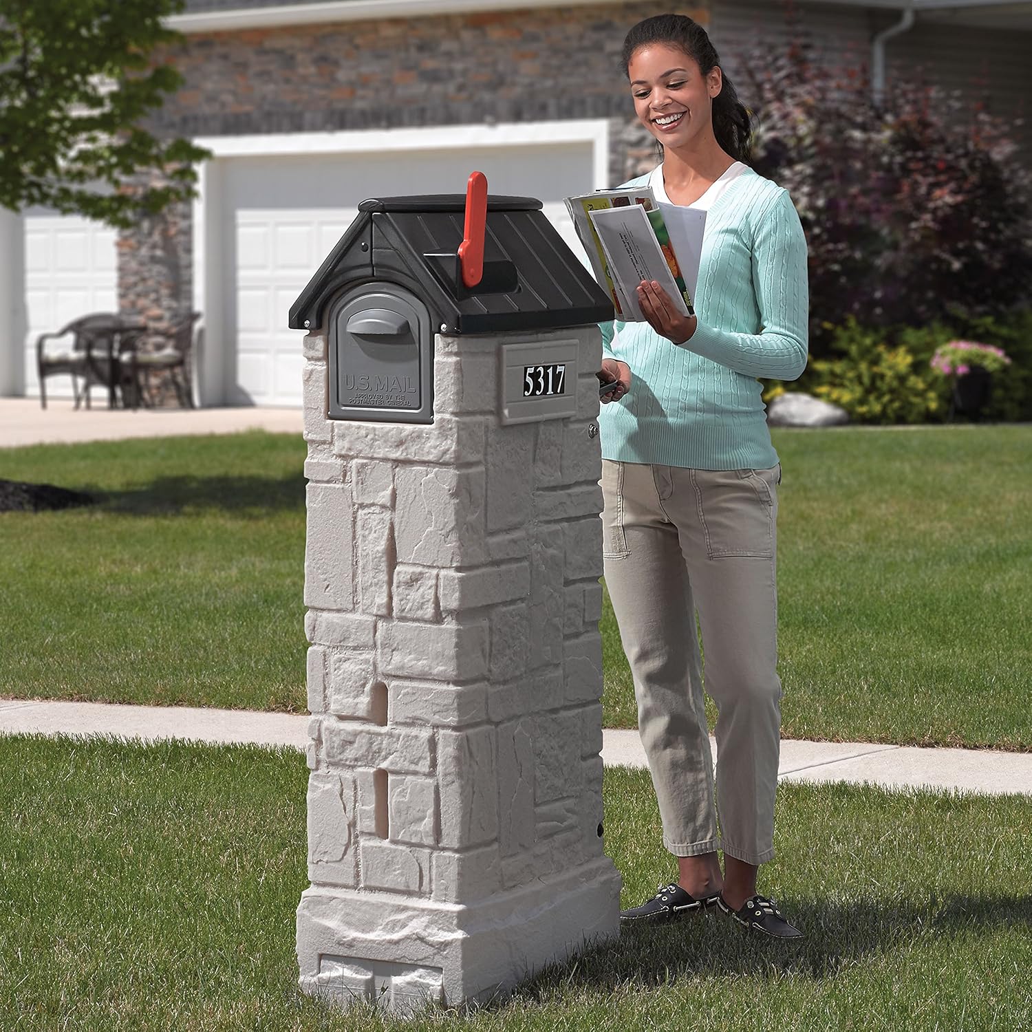 Step2 531700 MailMaster StoreMore Mailbox