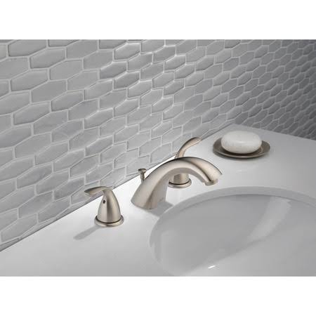 Delta 3530LF-SSMPU Classic Stainless Two Handle Widespread Faucet
