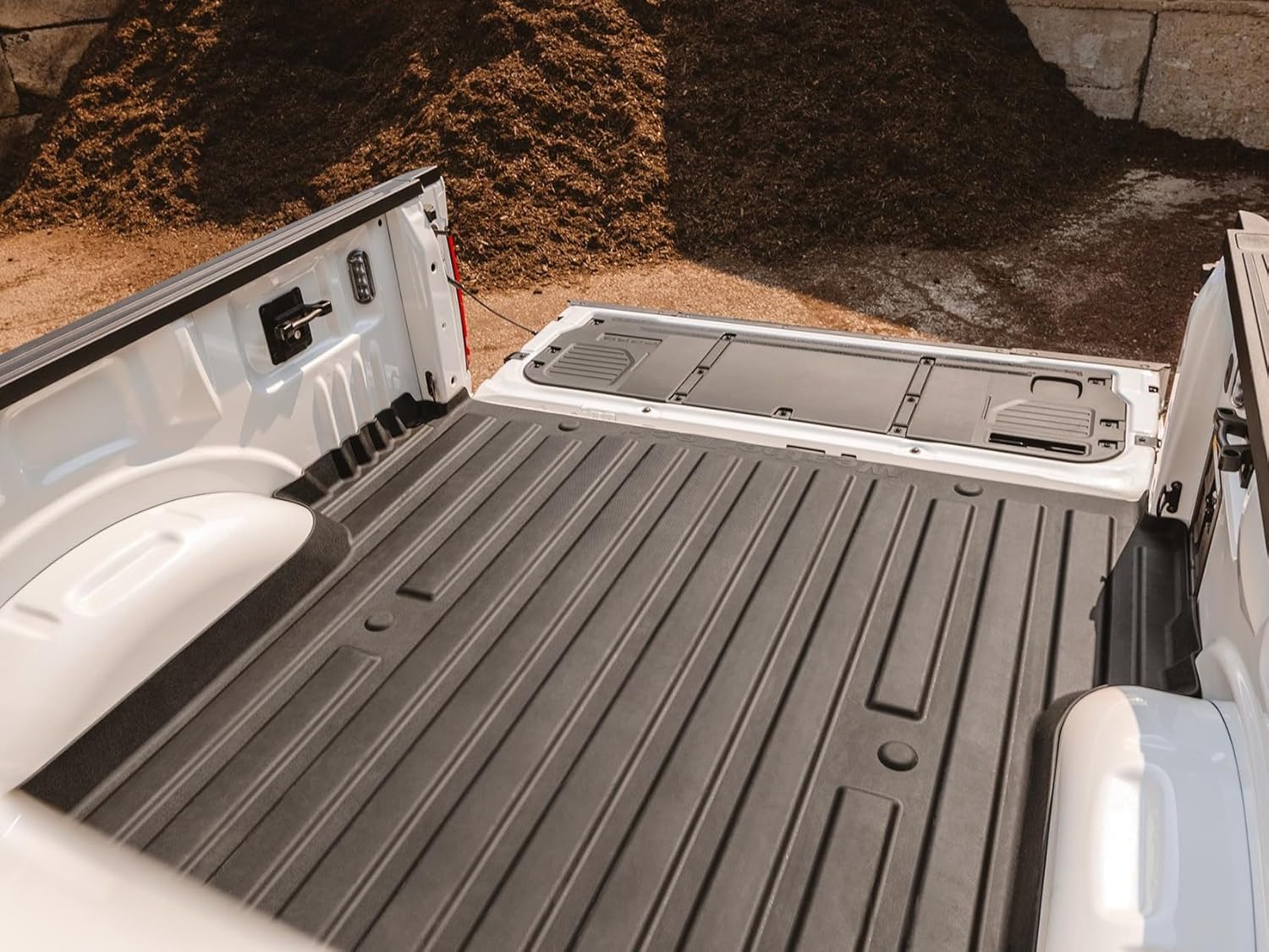 WeatherTech ImpactLiner Truck Bed Liner for Ford Maverick, Maverick Hybrid (36922IM) Black