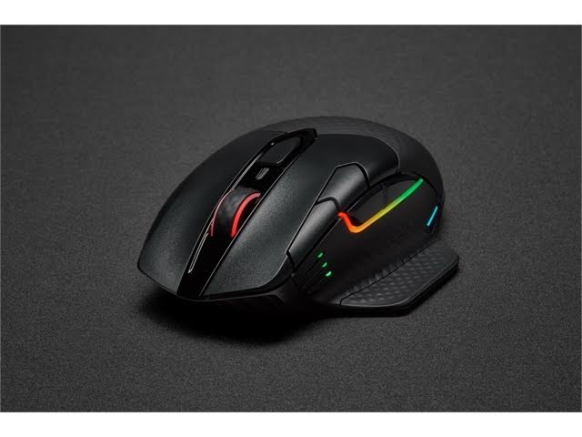Corsair Dark Core RGB Pro SE Wireless Gaming Mouse, Black