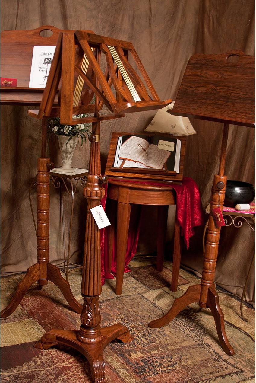 Roosebeck Tabletop Music Stand