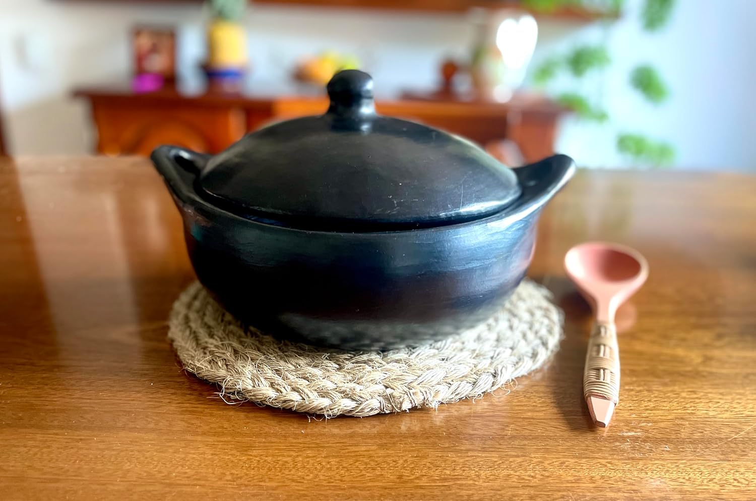 Clay Pot for Cooking with Handles & Lid - Clay Soup Pot - Handmade Cookware Pot - Earthen Casserole - Clay Cooking Pots for Dishes - Stews - Soup Bpwls - Beans & more that stays hot for kitchen 3.5 Lt