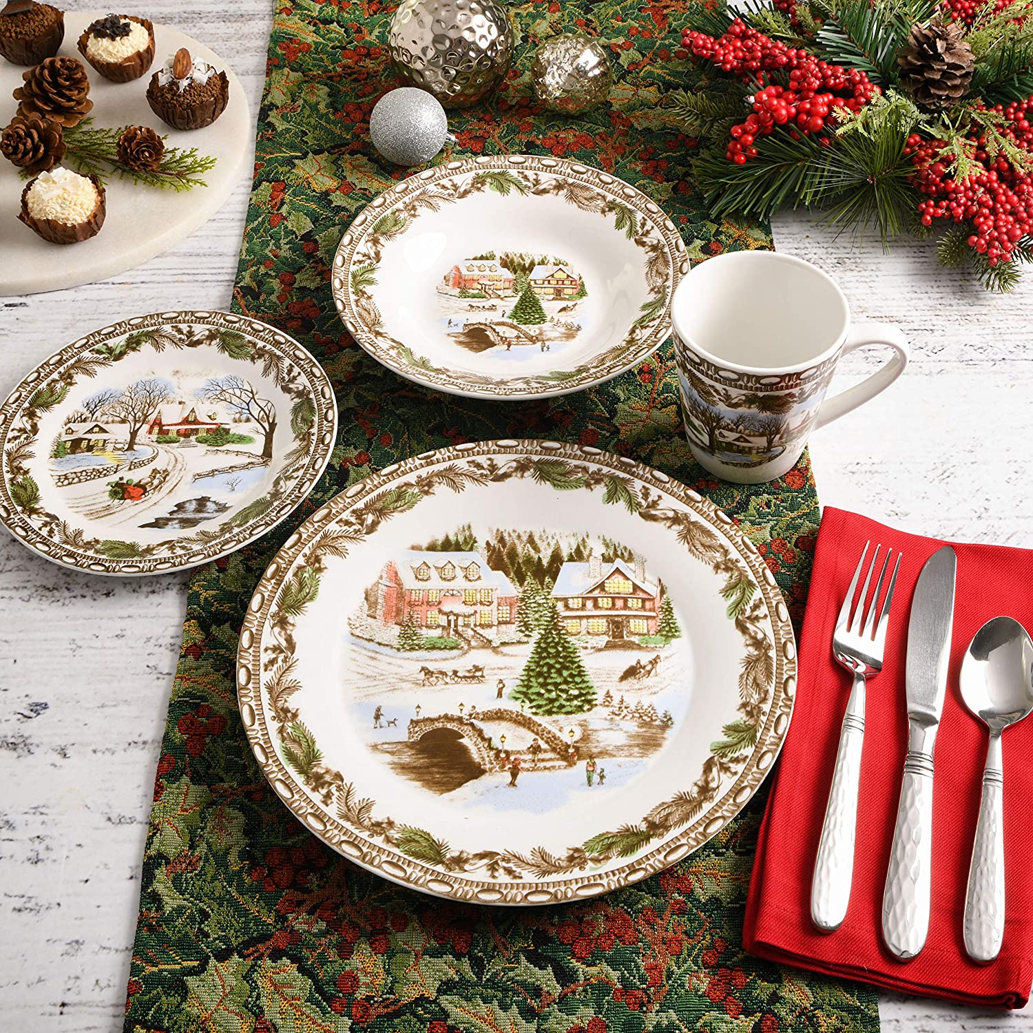 Christmas Toile 16 Piece Dinnerware Set, Multicolor -