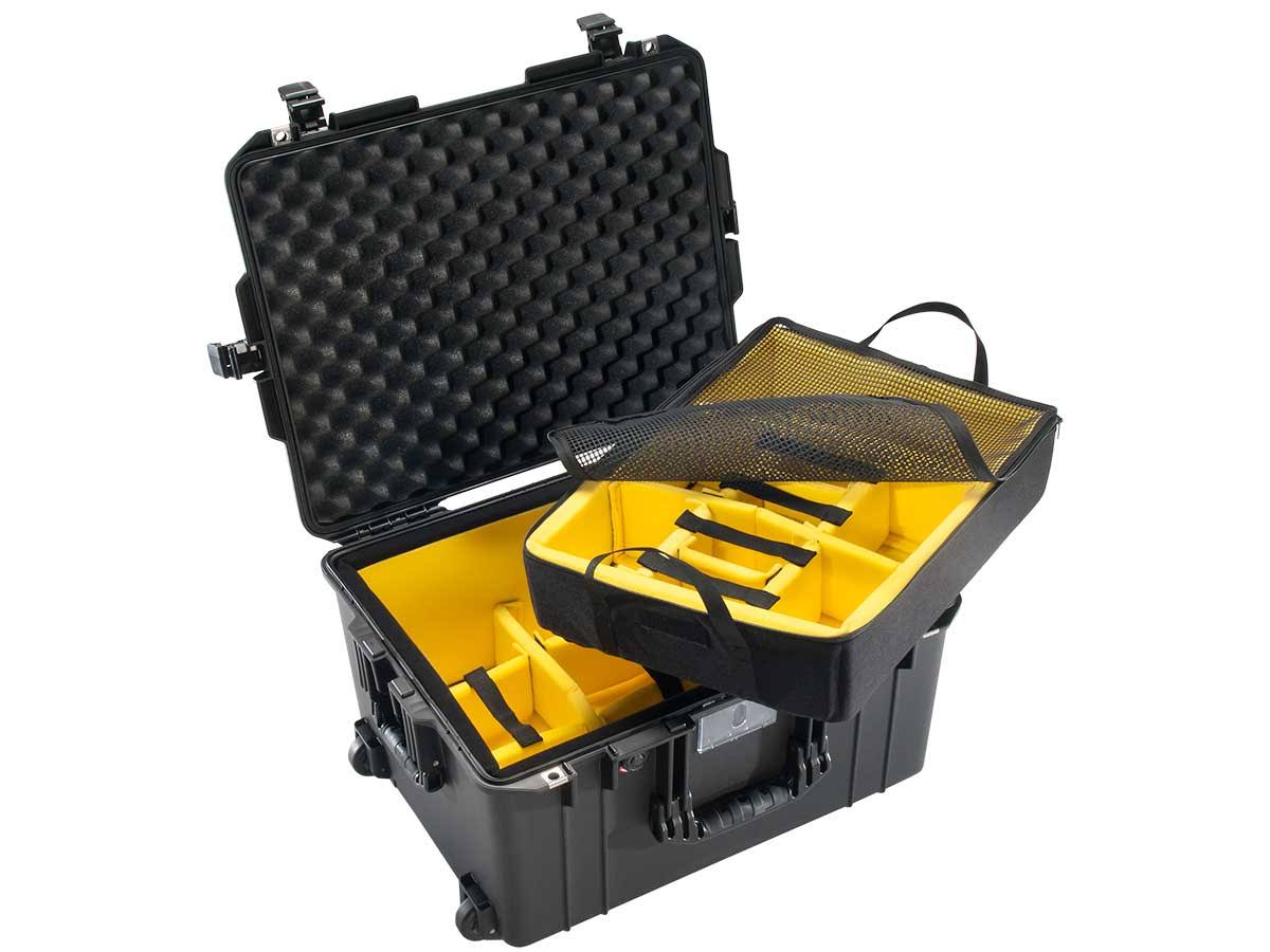 Pelican Air 1607 Case No Foam (Black)