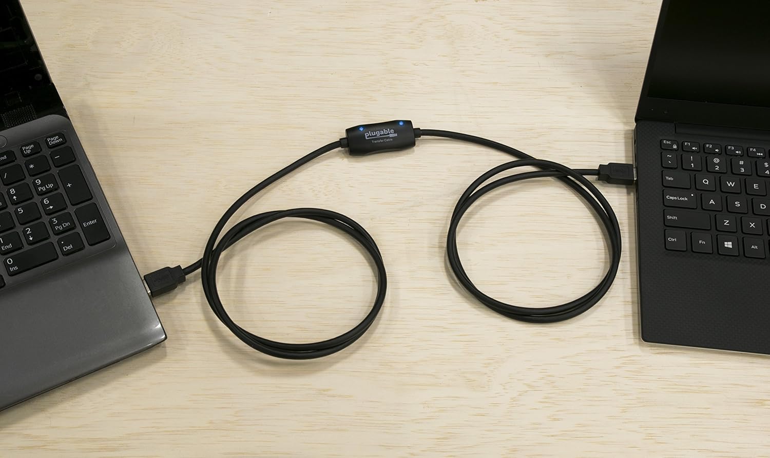 Plugable USB 3.0 Transfer Cable, Unlimited Use, Transfer Data Between 2 Windows PC's, Compatible with Windows 10, 8.1, 8, 7, Vista, XP, Bravura Easy Computer Sync Software Included