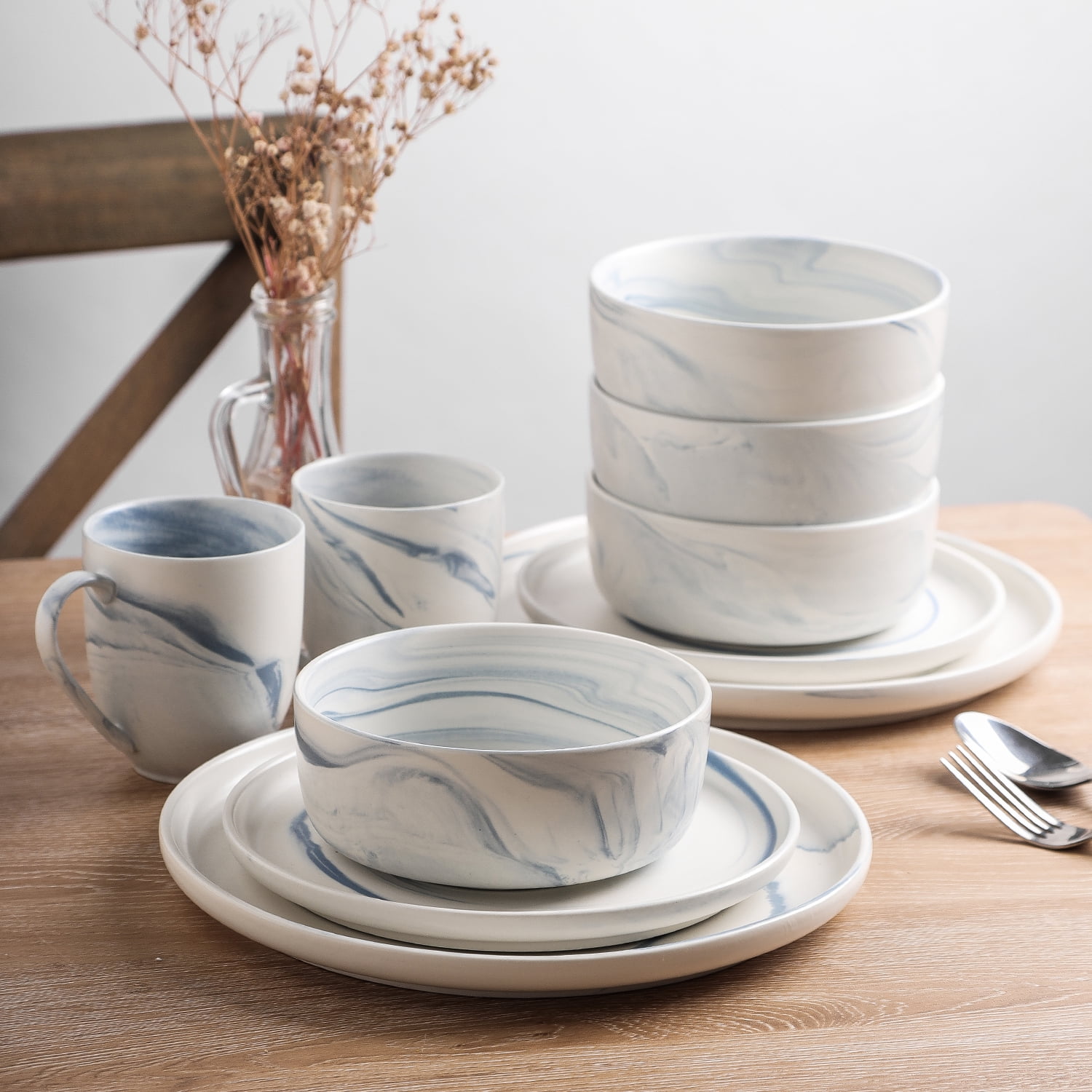 Stone Lain Everly 24-Piece Dinnerware Set Porcelain, Blue