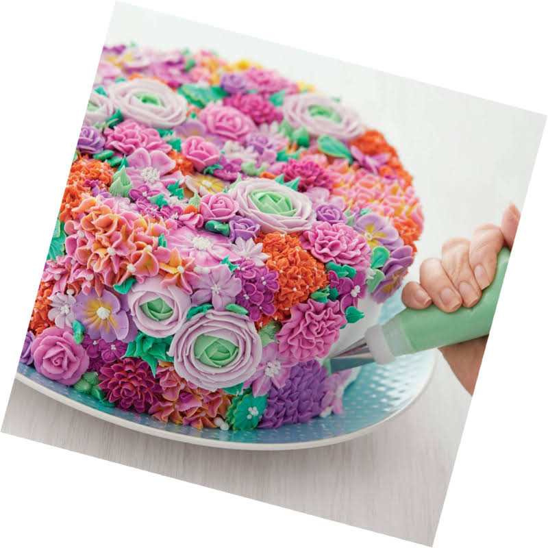 Wilton Ultimate Cake Decorating Set