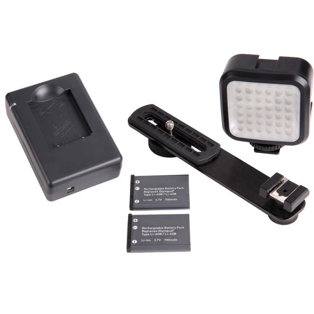Sony Cyber-shot DSC-RX10 IV Digital Camera+ Extra Battery + LED - 32GB Kit