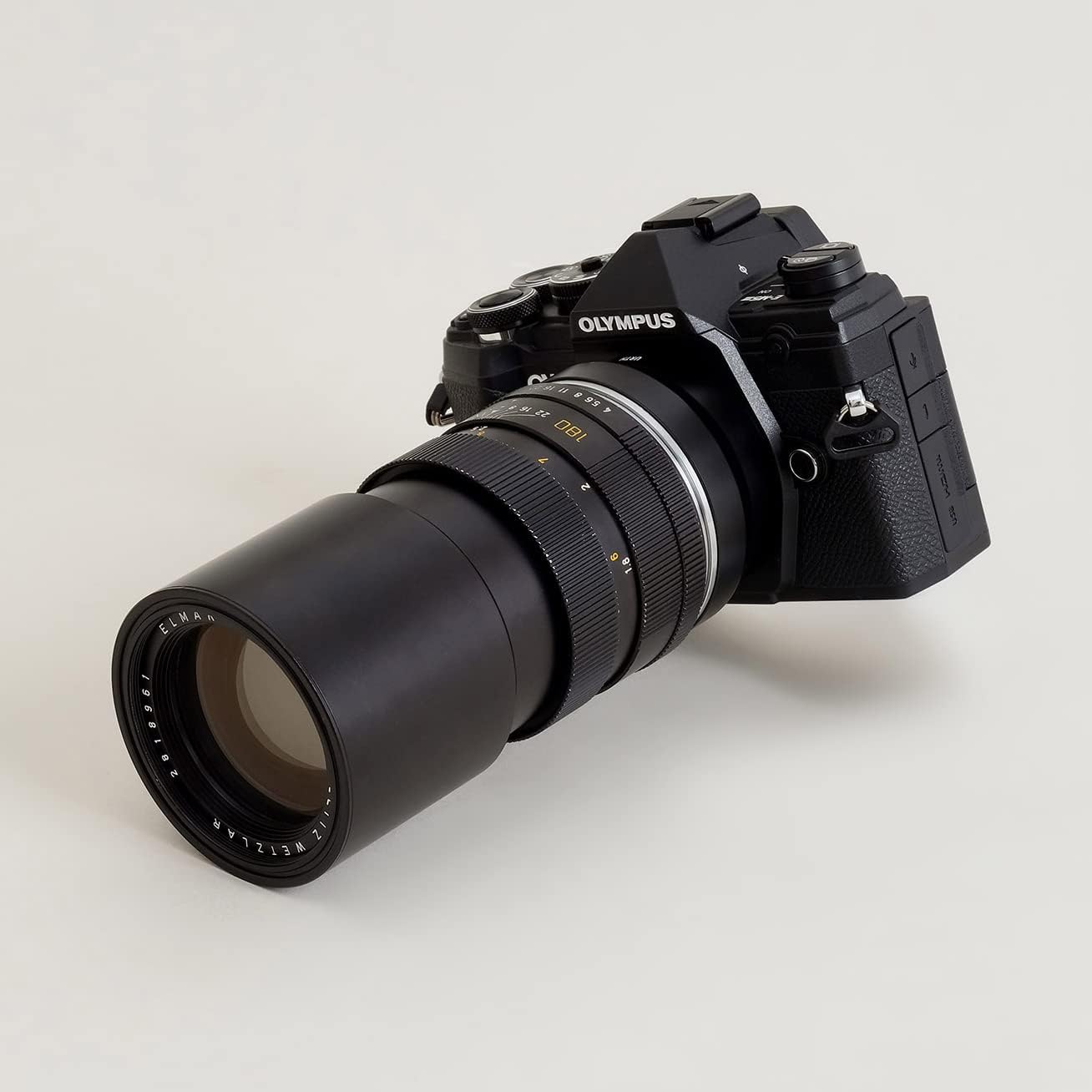 Urth Lens Mount Adapter: Compatible with Olympus OM Lens to Micro Four Thirds (M4/3) Camera Body