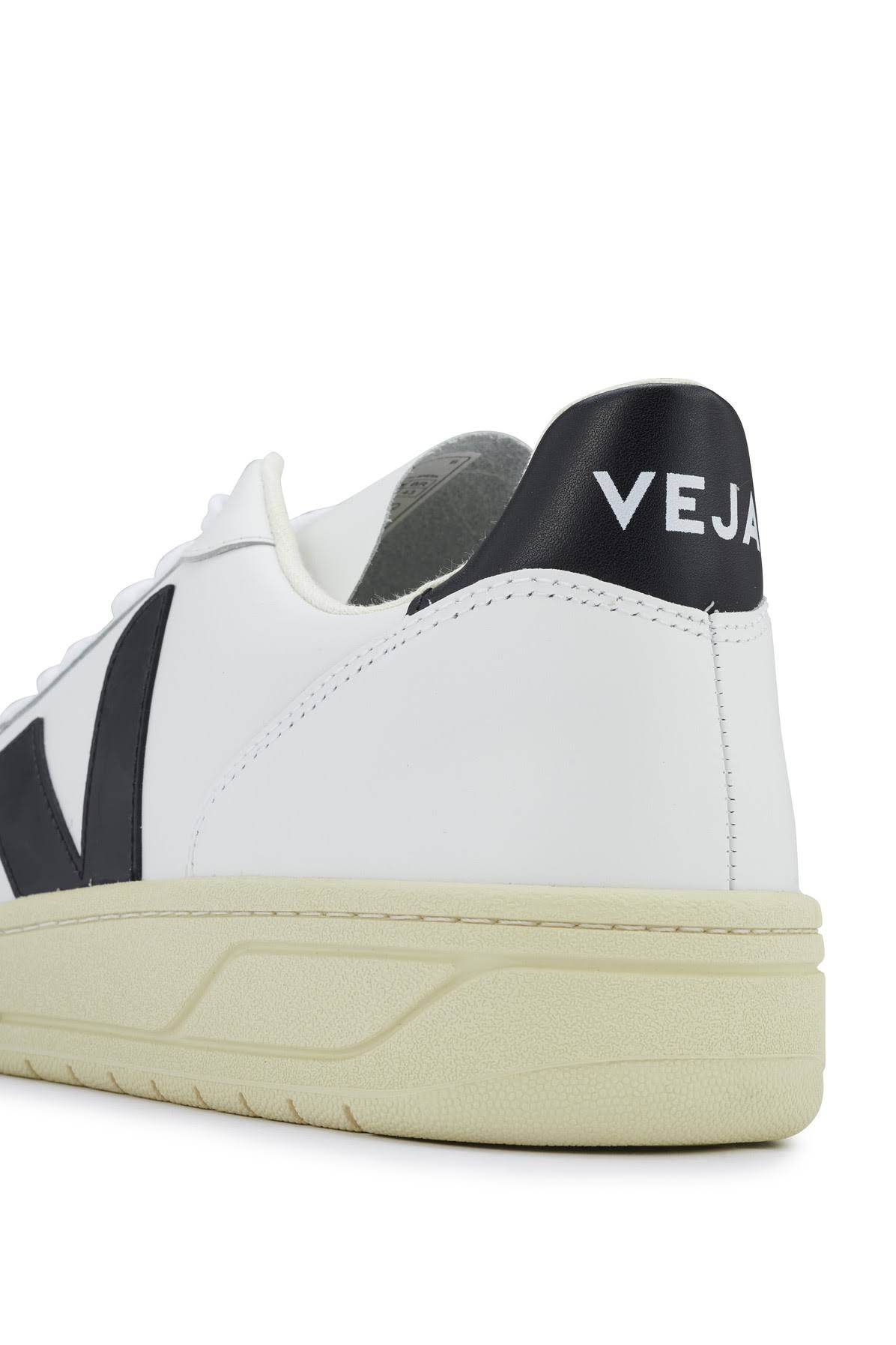 Veja V-10 Leather (White / Black)