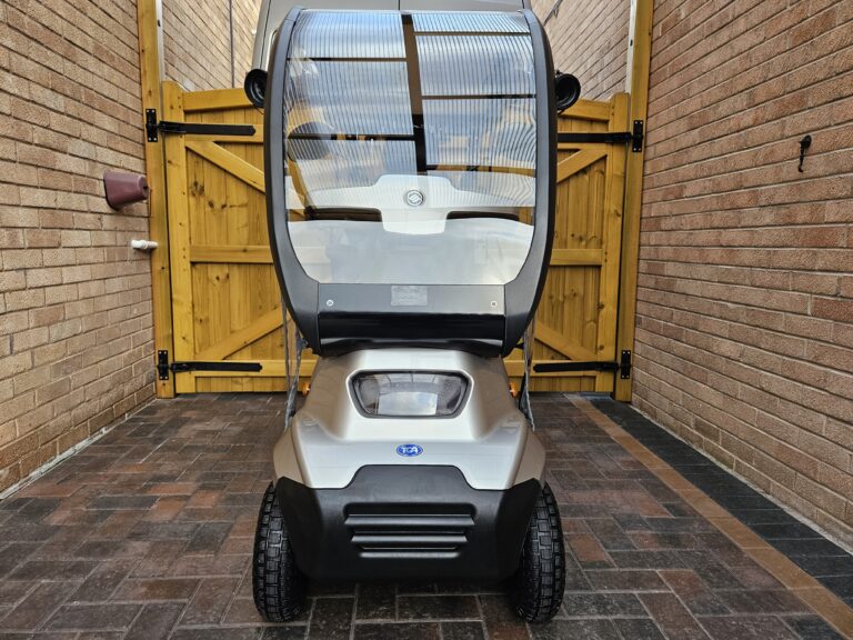 TGA BREEZE S4 MOBILITY SCOOTER WITH CANOPY