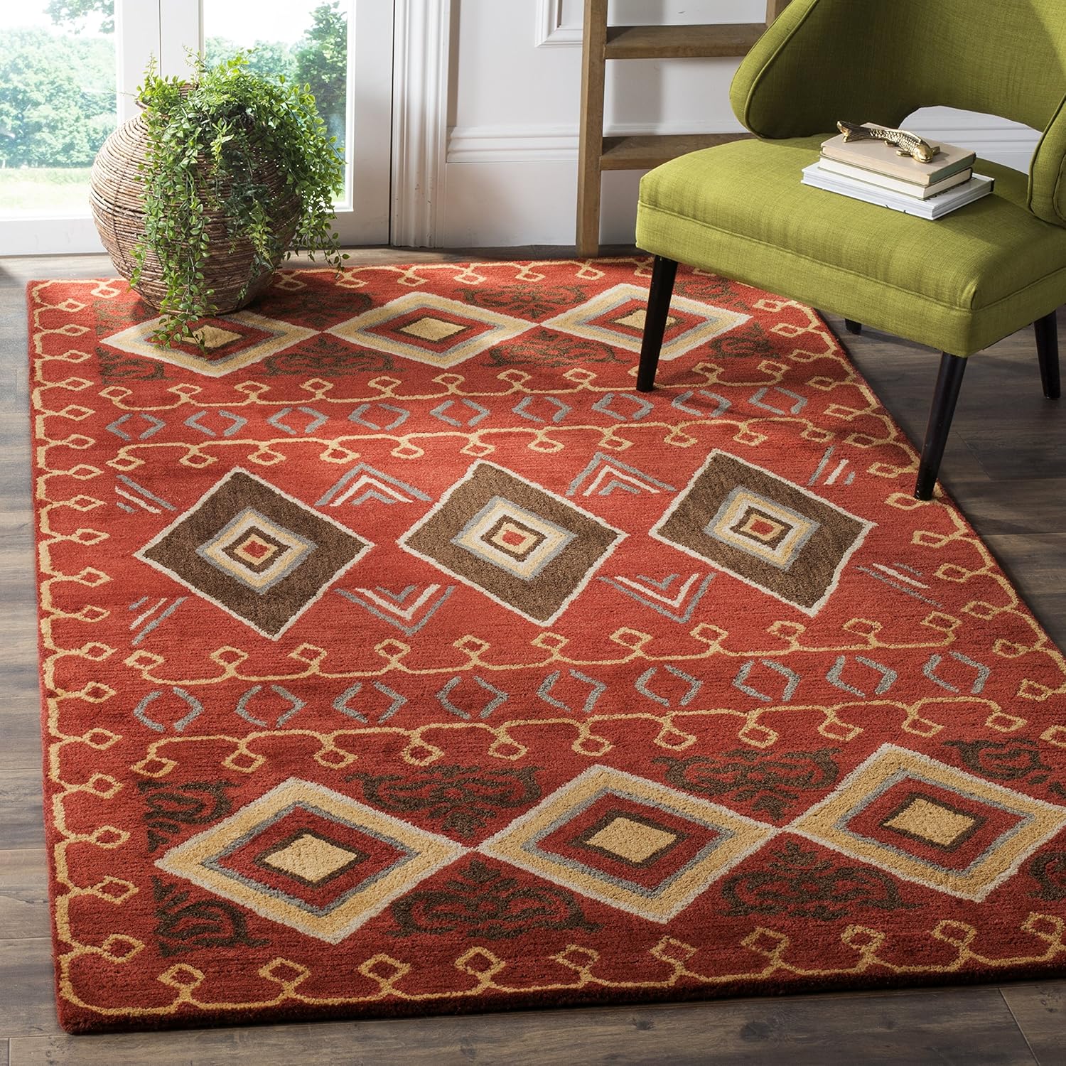 SAFAVIEH Heritage Collection 8' Square Red / Multi HG404A Handmade Traditional Oriental Premium Wool Area Rug