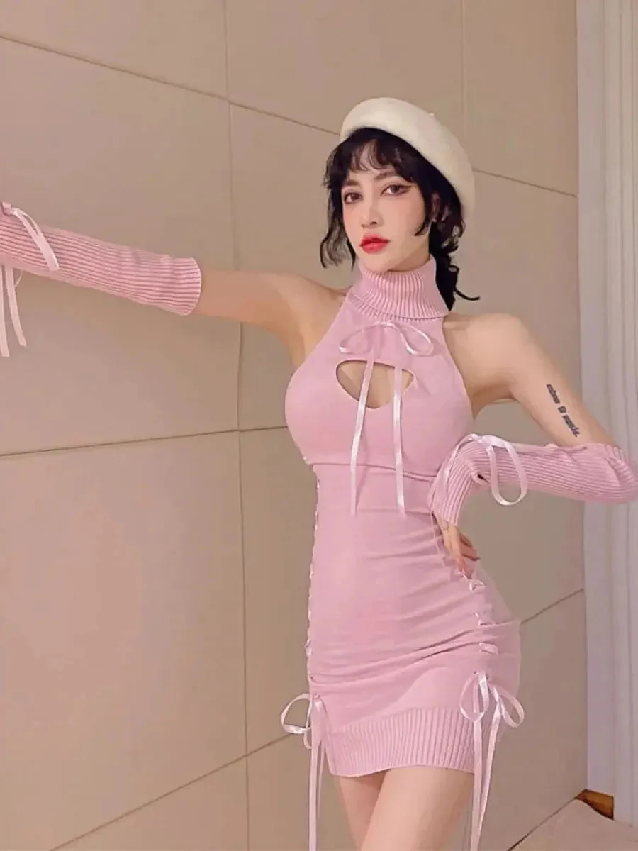 'Praise' Turtleneck Ribbon Knitted Dress