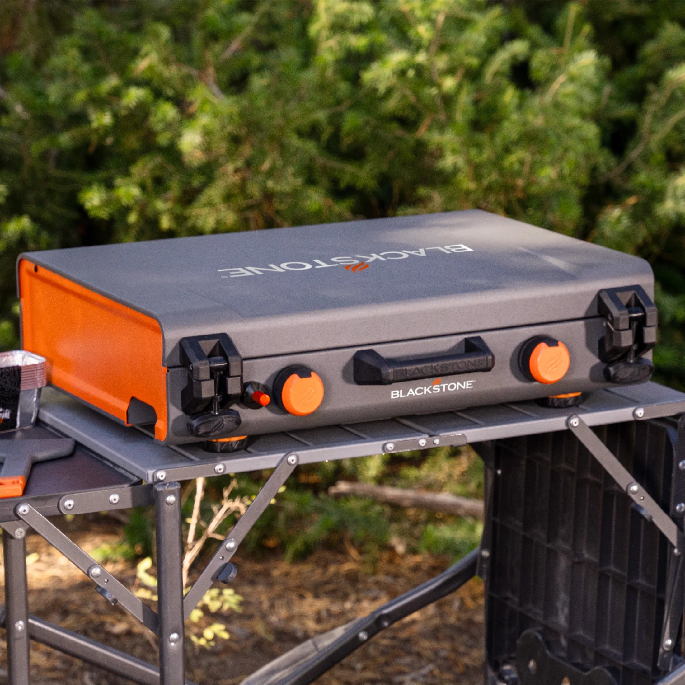 Blackstone Adventure Ready 20”x14” 2-Burner Propane Camping Griddle (Model 2246) with Latching Hood and Handle