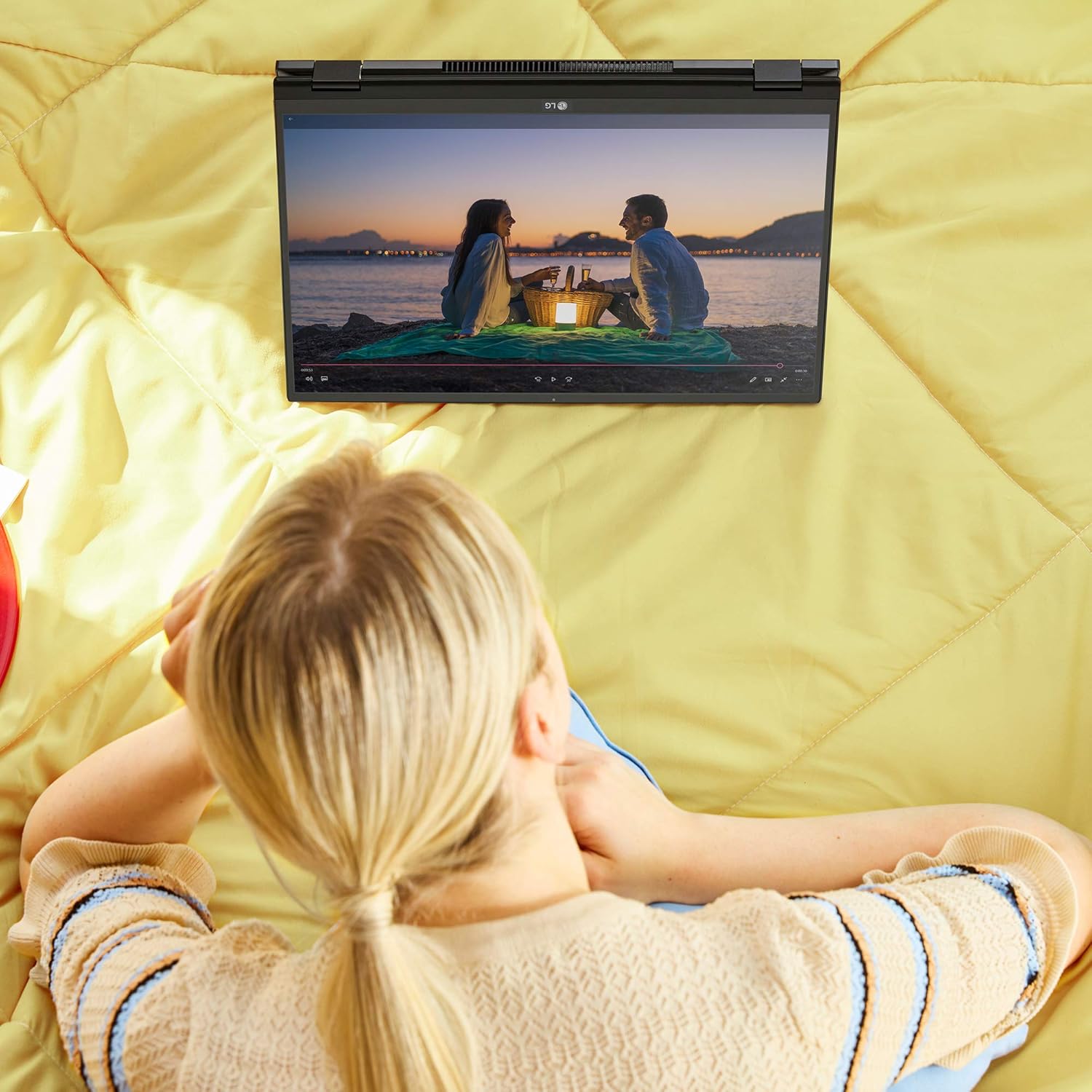 LG gram 16T90P - 16" WQXGA (2560x1600) 2-in-1 Lightweight Touch Display Laptop, Intel evo with 11th gen Core i7 1165G7 CPU, 16GB RAM, 2TB SSD, 21 Hours Battery, Thunderbolt 4, Black - 2021