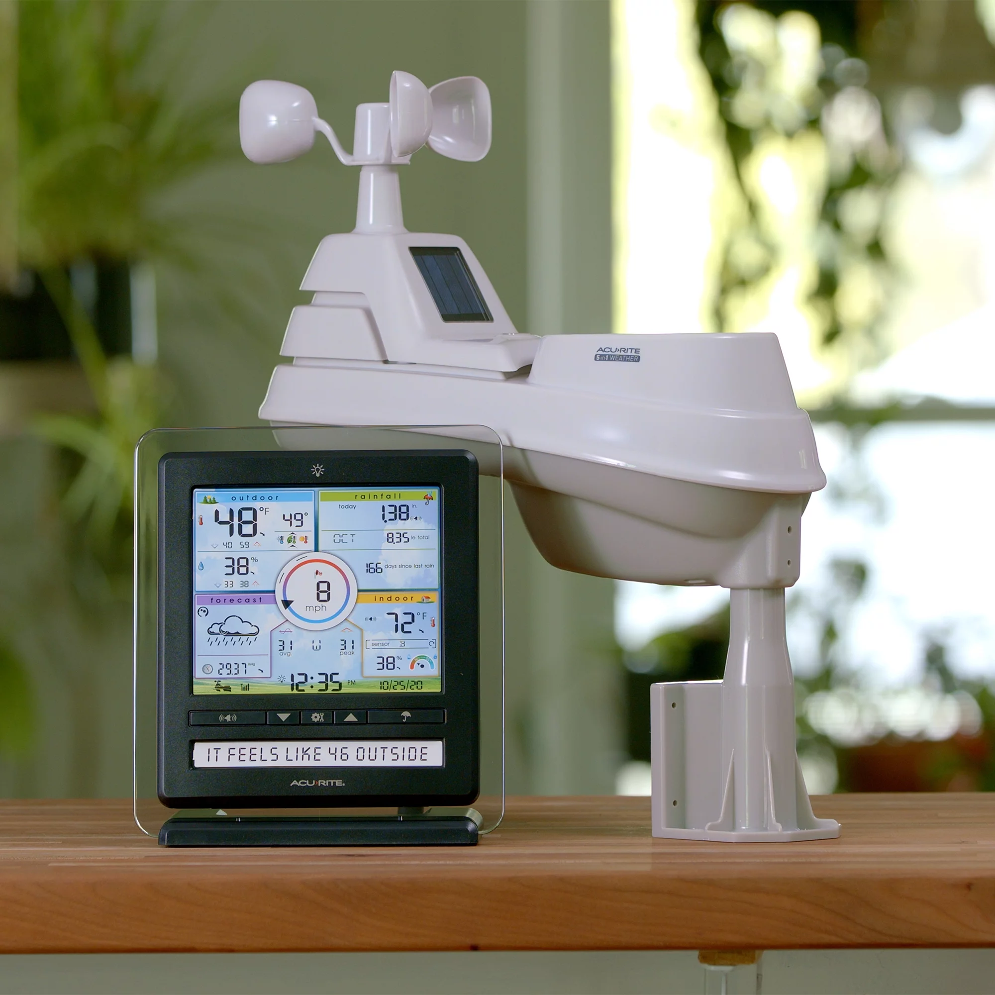 AcuRite Iris (5-in-1) Wireless Indoor/Outdoor Weather Station with Remote Monitoring (01536M)