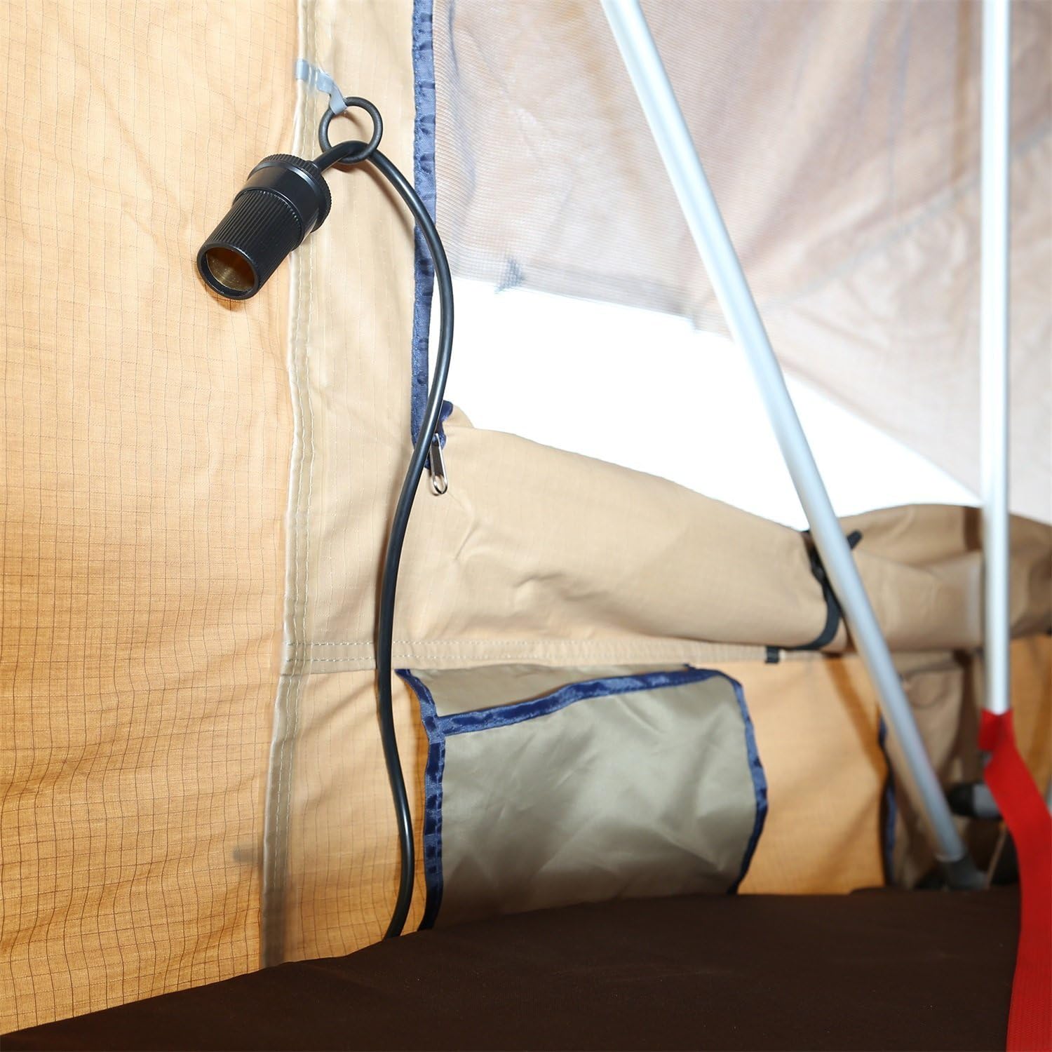 Smittybilt Overlander Roof Top Tent - 2783