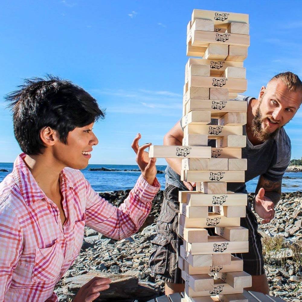 Jenga Giant JS7 (Stacks to Over 5 Feet) Precision-Crafted, Premium Hardwood Game with Heavy-Duty Carry Bag (Authentic Jenga Bran