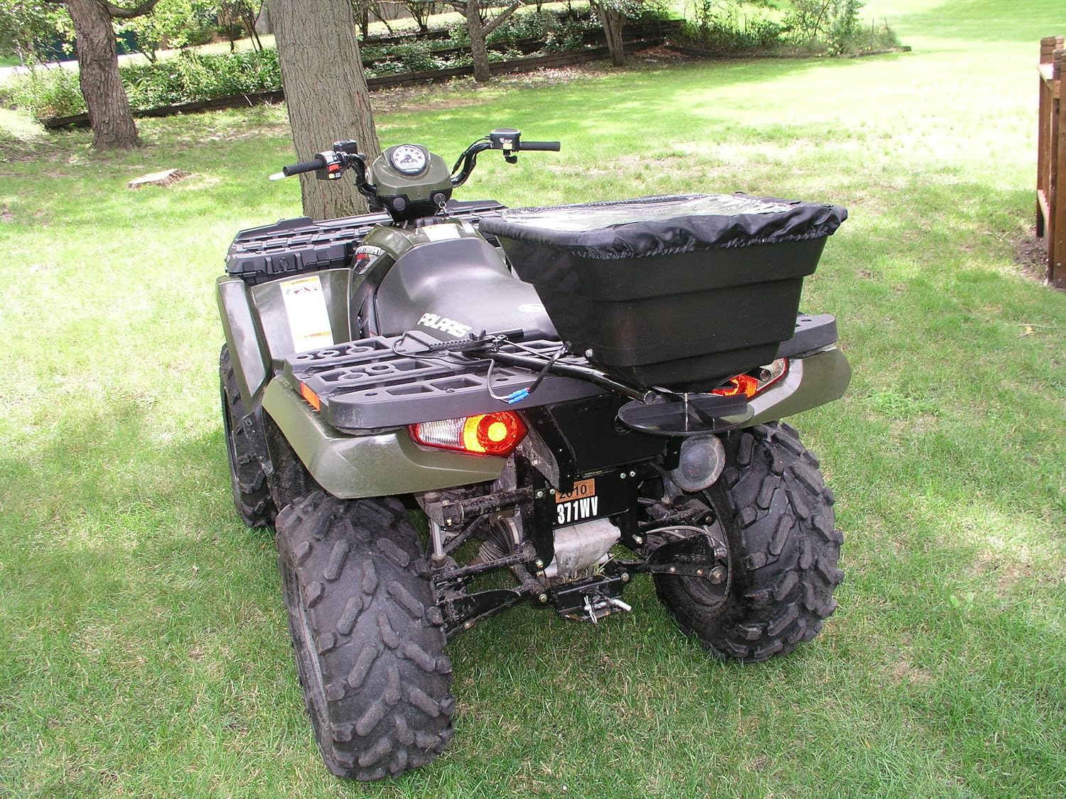 Field Tuff AS-12V ATV Broadcast Spreader, Black