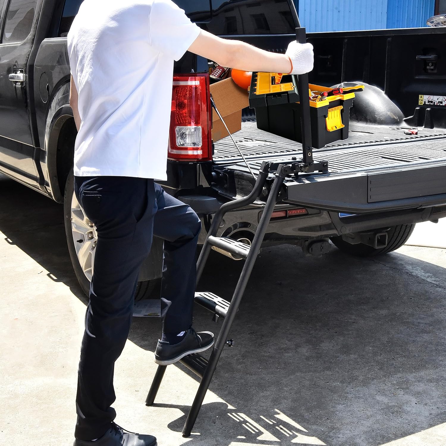 42" Foldable Pickup Truck Tailgate Ladder with Grab Handle, Heavy Duty Universal Folding Tailgate Step Ladder with Handrail for Pickup Truck (F150, RAM 1500 etc.) Accessories