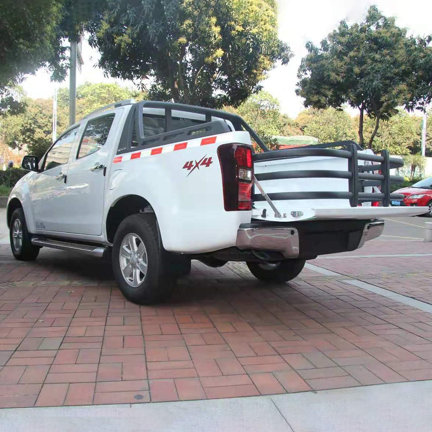 Spurtar Truck Bed Extender Black Aluminum HD Max Universal Tailgate Extension for Pickup Trucks incl. Bracket Kit DIY