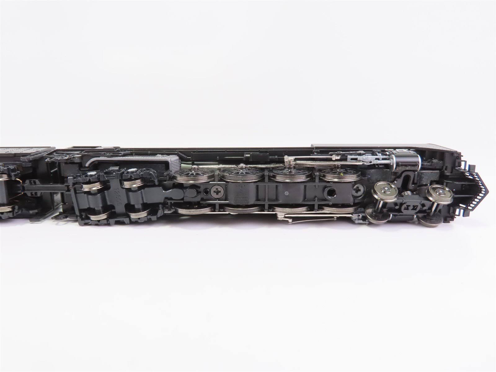 Kato N-Scale 4-8-4 FEF-3 Union Pacific Freight #838