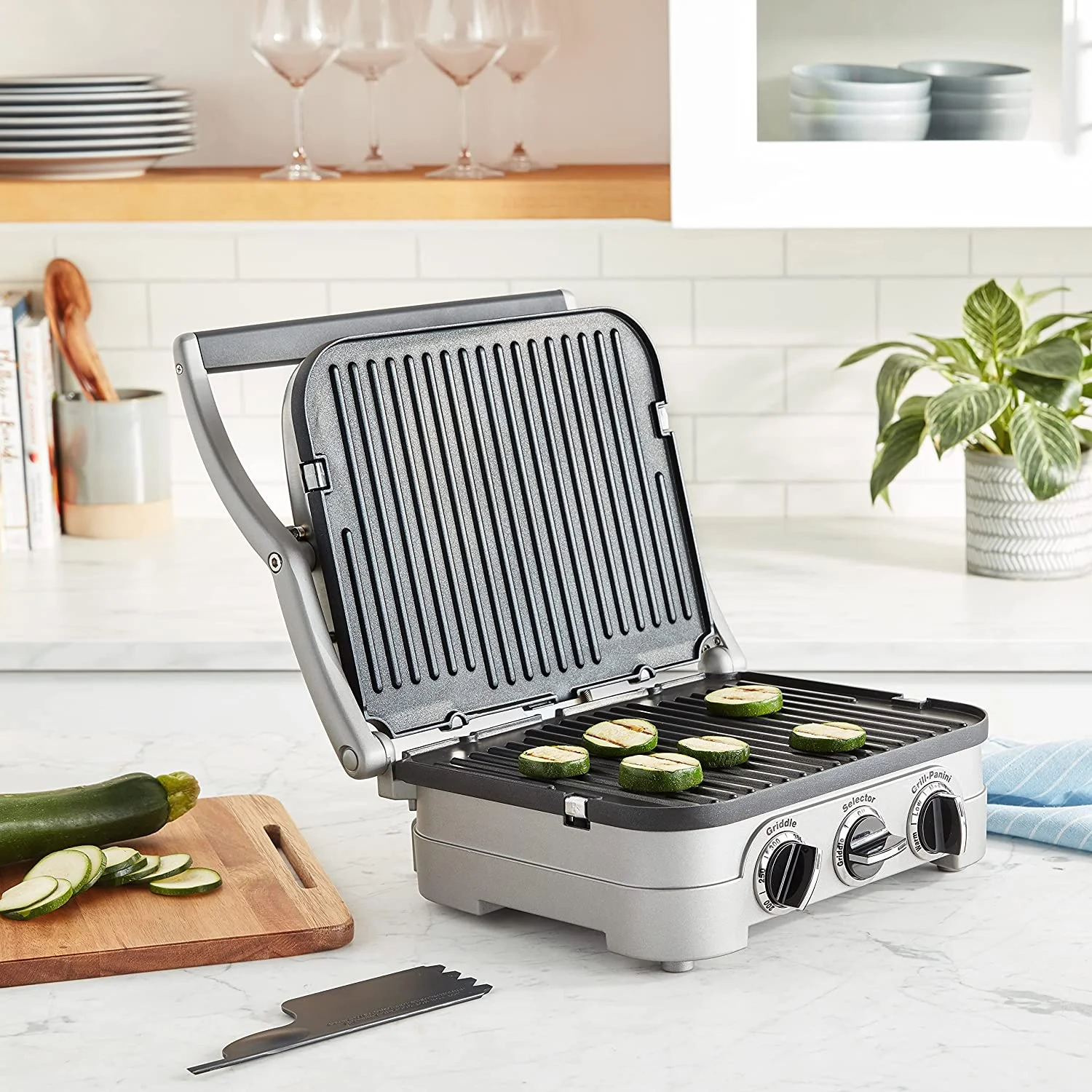 Cuisinart GR-4NP1 5-in-1 Griddler, 13.5"(L) x 11.5"(W) x 7.12"(H), Silver With Silver/Black Dials