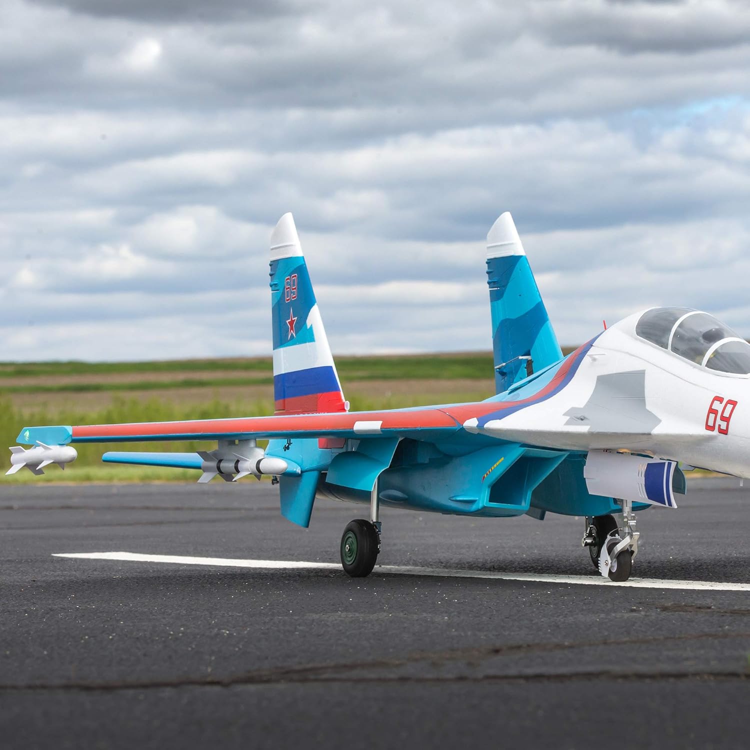 E-flite RC Airplane SU-30 Twin 70mm EDF BNF Basic (Transmitter, Battery and Charger not Included) with AS3X & Safe Select, 1100mm, EFL01050