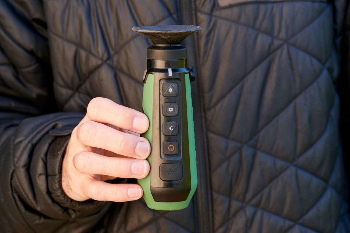 FLIR Scout TK Handheld Thermal Imaging Monocular Green, 6.0" x2"x 2" (L × W × H)