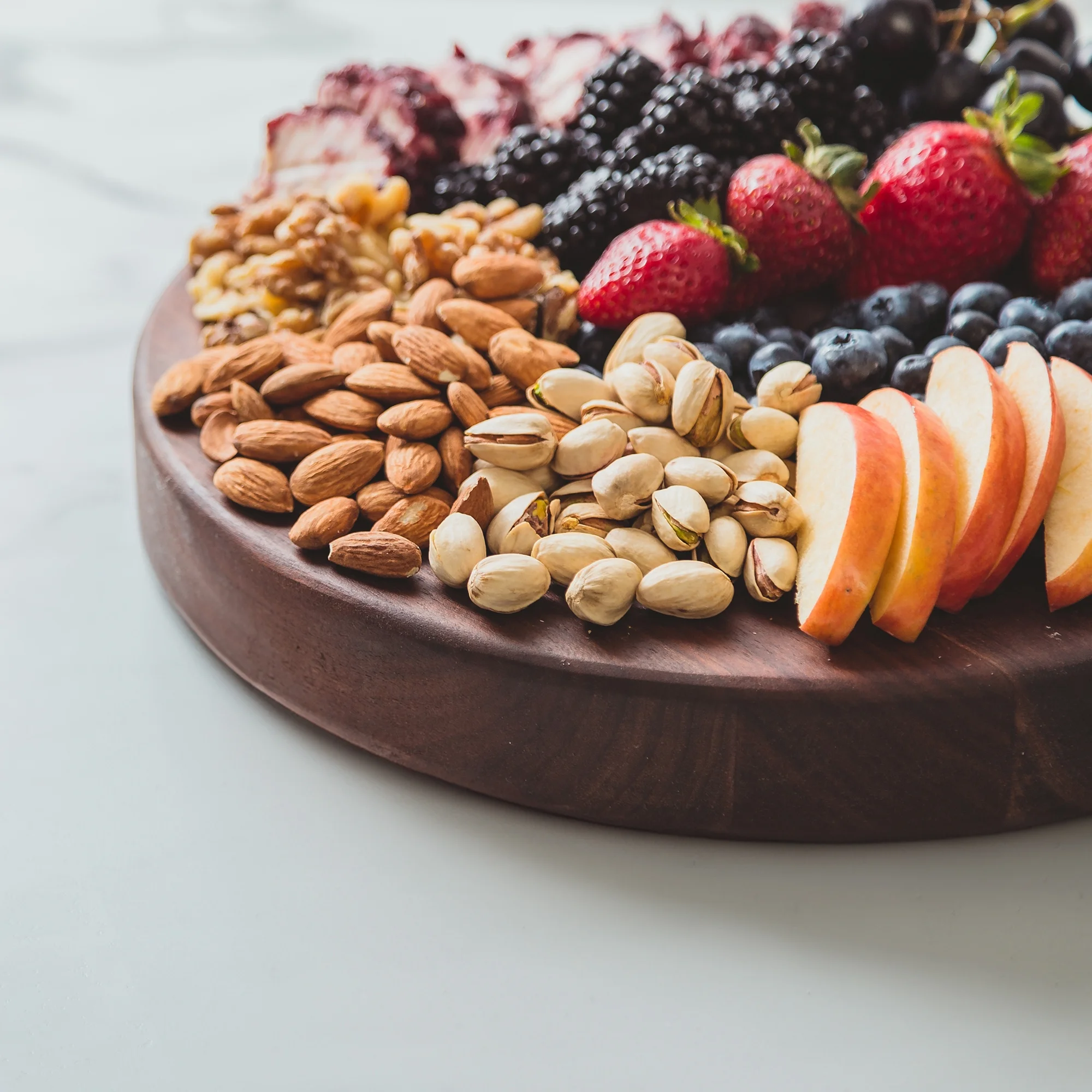 John Boos Walnut Wood Round Cutting Board for Kitchen, 18" x 18" x 1.5"