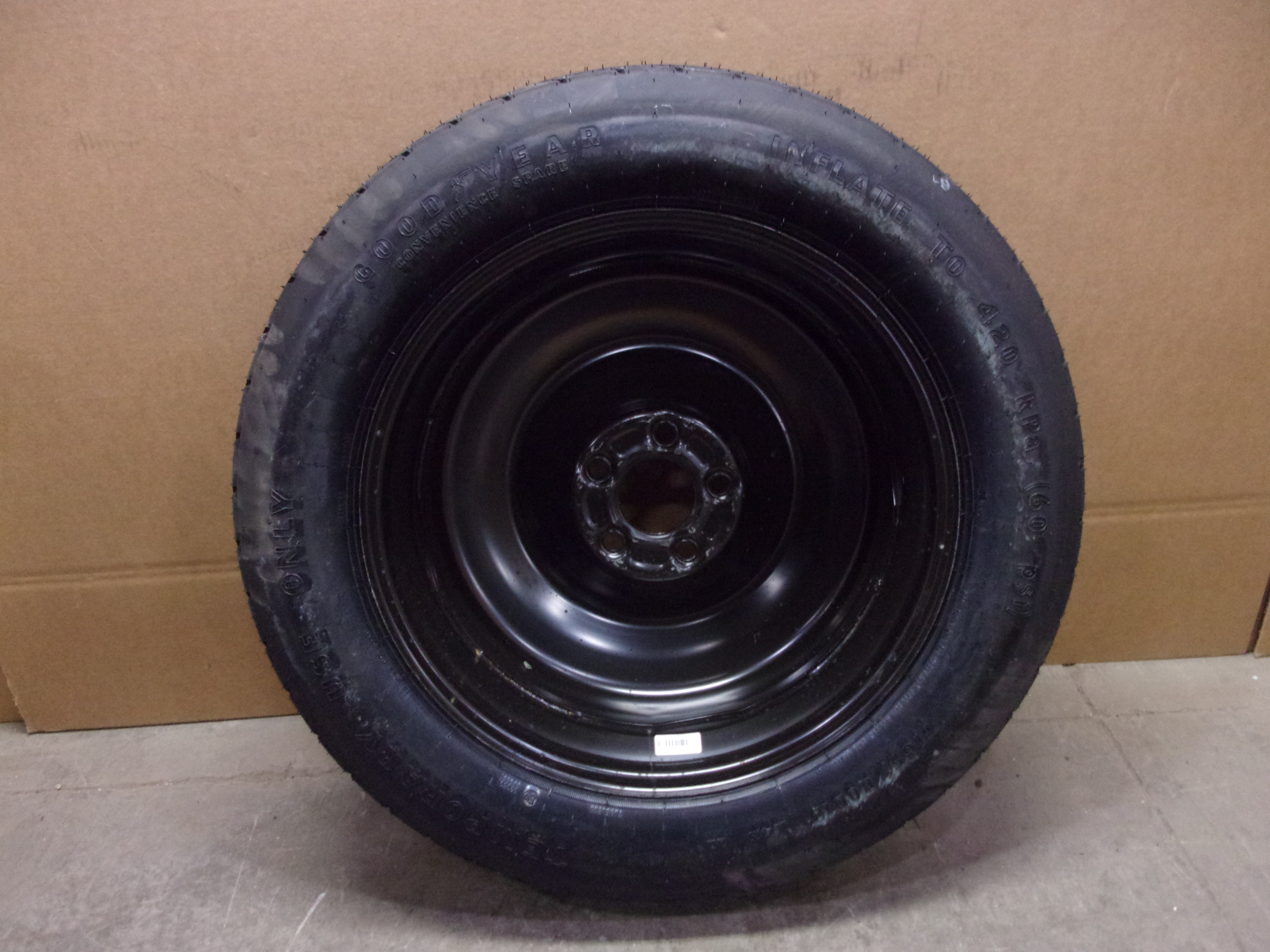 Pre-Owned 2014-2023 Jeep Cherokee 17x4 Steel Wheel T165/80D17 Compact Spare Tire OEM (Good)