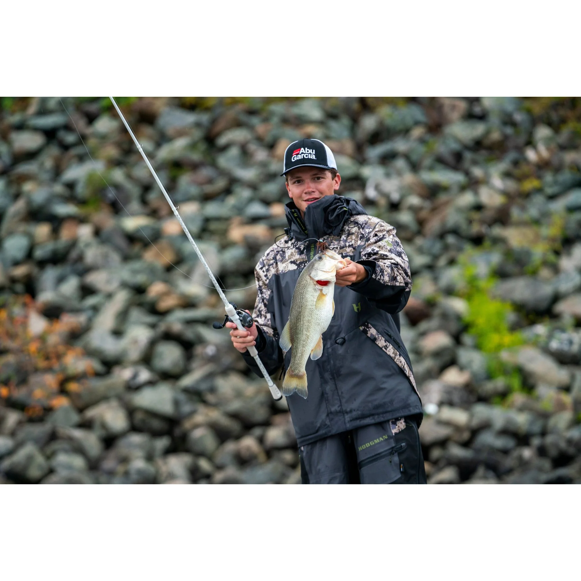 Abu Garcia 6’10” Veritas Casting Fishing Rod, 1 Piece Rod