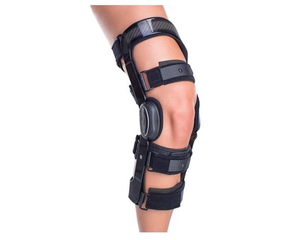 DonJoy FullForce Ligament Knee Brace (Size: Medium, Compartment: CI, Length: Standard, Side: Left)