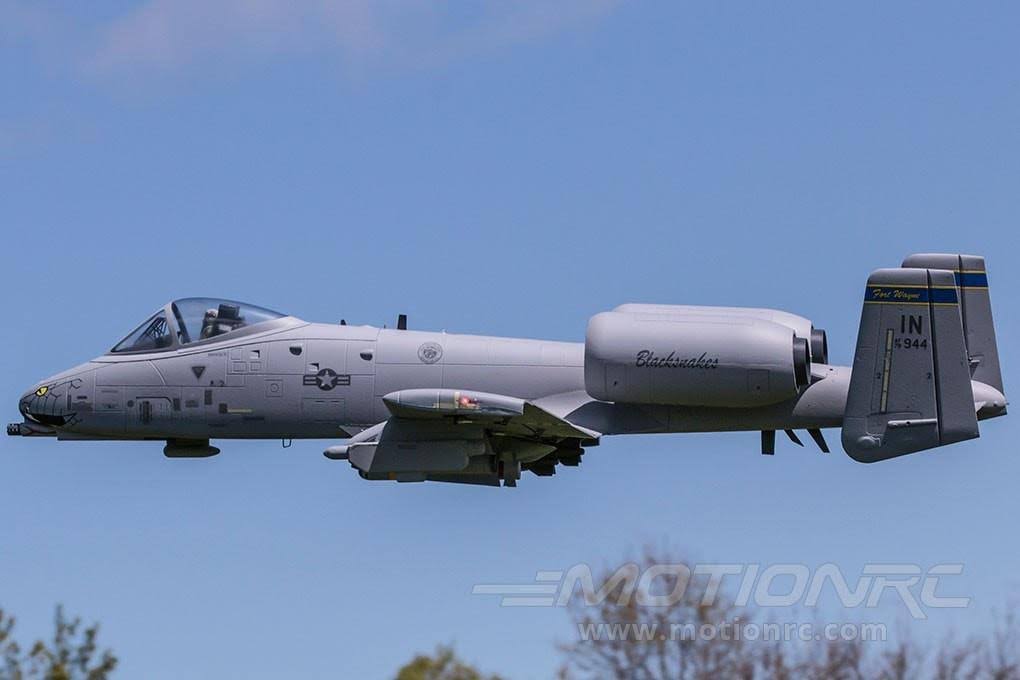 Freewing A-10 Thunderbolt II Super Scale Twin 80mm EDF Jet - PNP