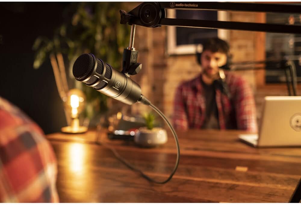 Audio Technica AT2040 Mic 20 Series Front Address Dynamic Mic + Tripod Base Mic Stand with Boom + Pop Filter + Microphone Cable - Top Value