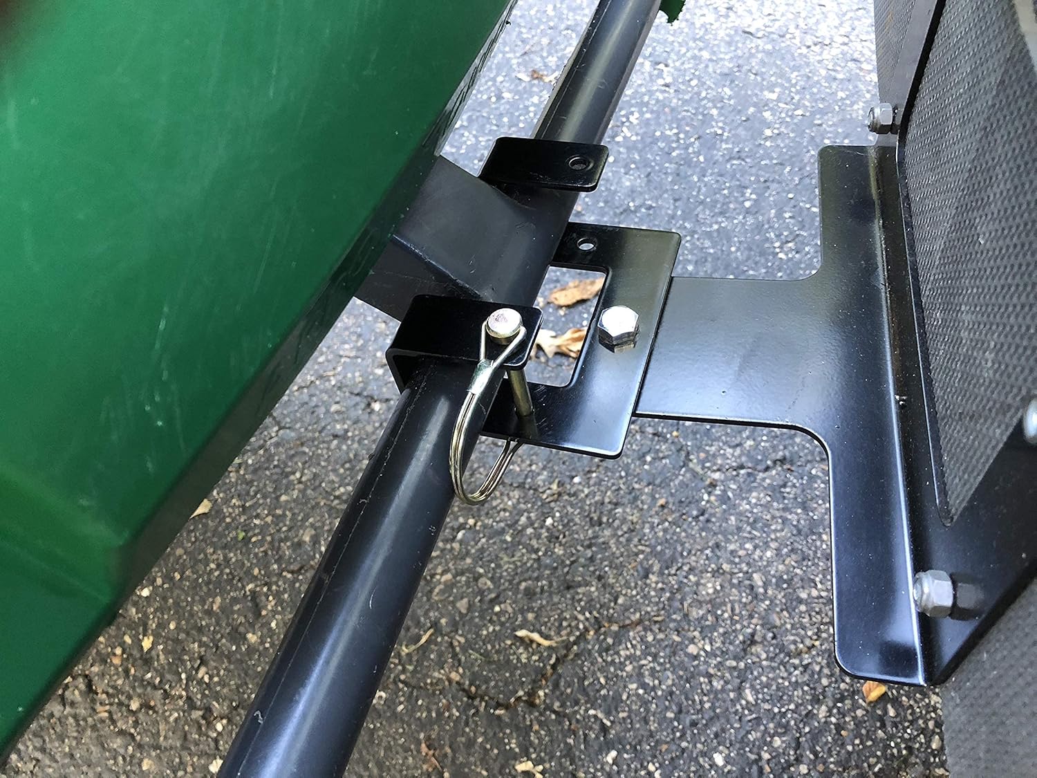 Garbage Commander Bumper Mounted Wheeled Trash/Recycle can Hauling Hitch. No Hitch Needed uses Vehicles Rear Latch for mounting.