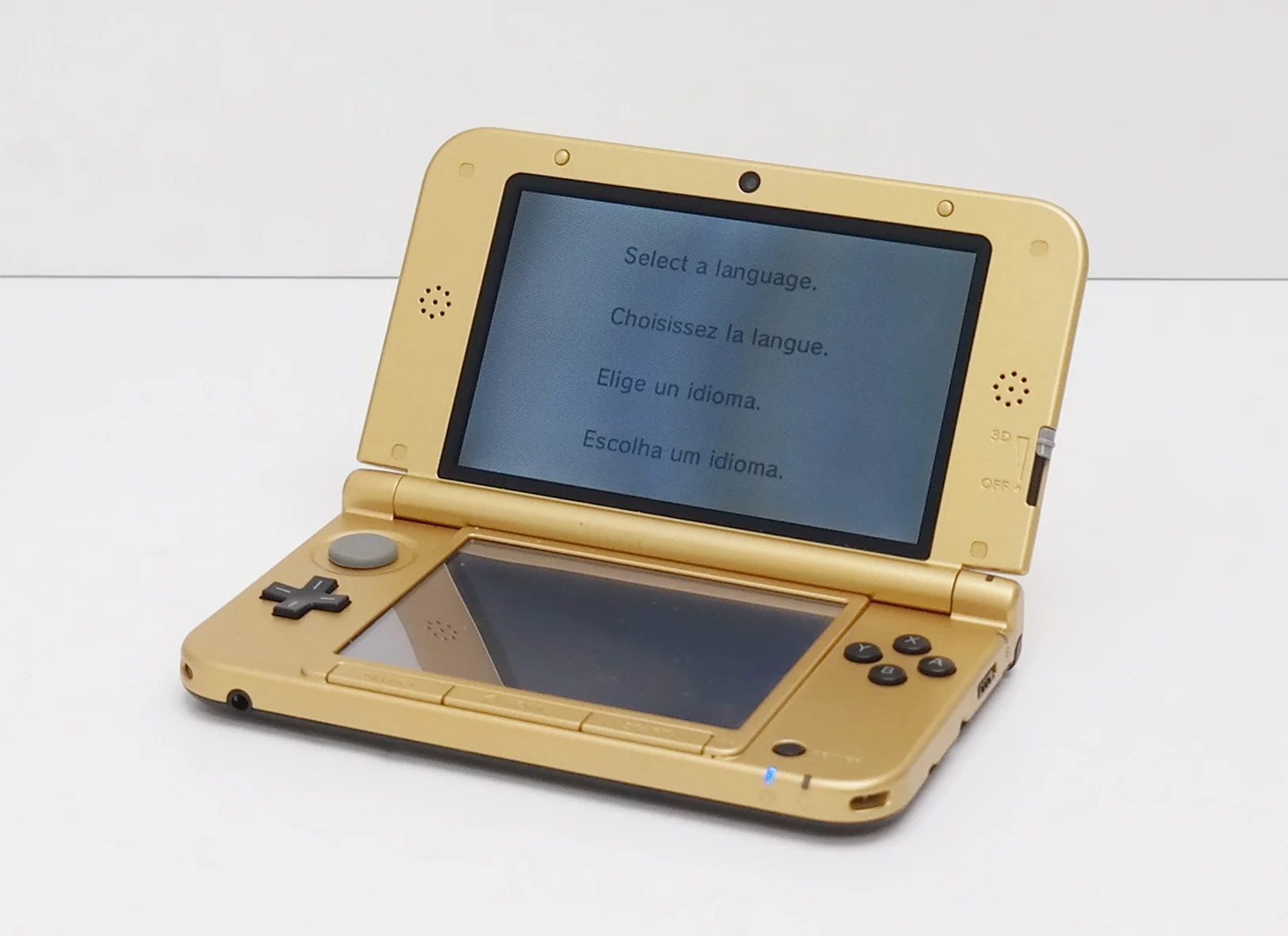 Pre-Owned Nintendo 3DS XL Zelda: A Link Between Worlds Edition Handheld Console (Good)