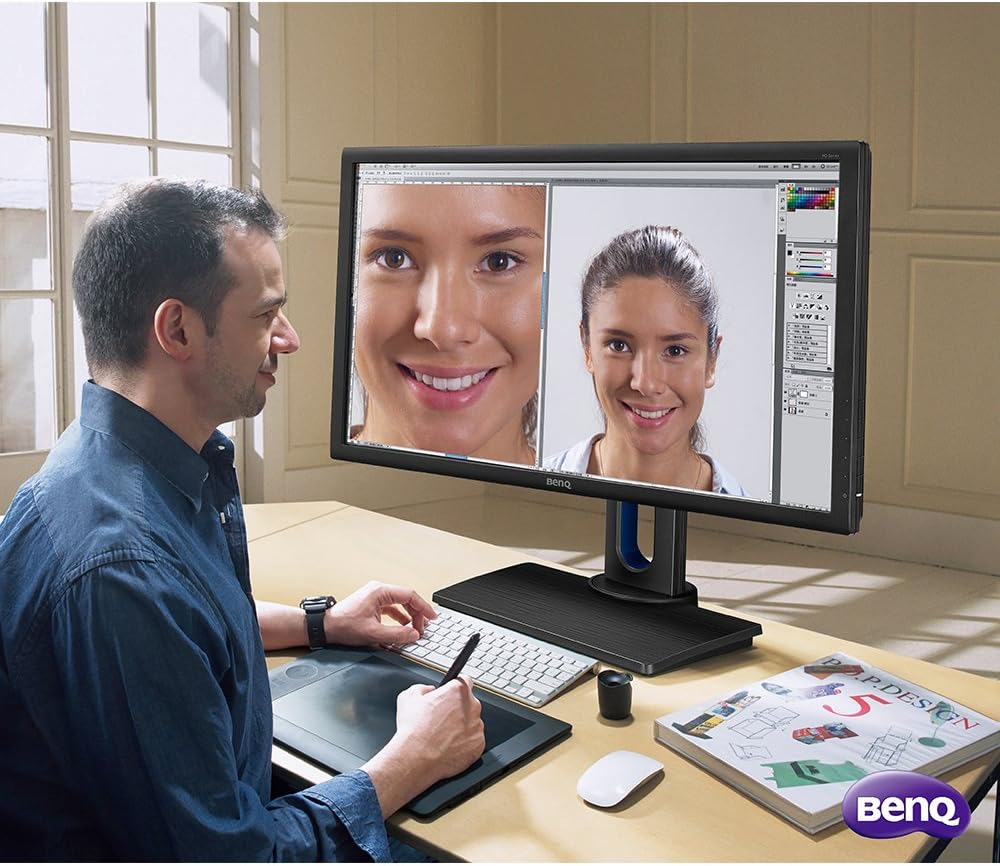 BenQ PD2705U 27 inch 4K UHD IPS Monitor USB-C, 99% sRGB and Rec.709, HDR10, Ergonomic Design, Eye-Care, Built-in Speakers
